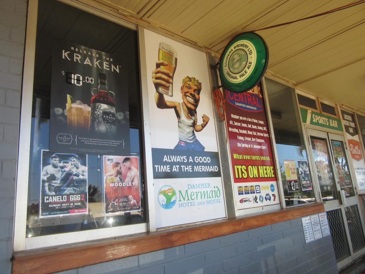 Dampier Mermaid Hotel Karratha エクステリア 写真