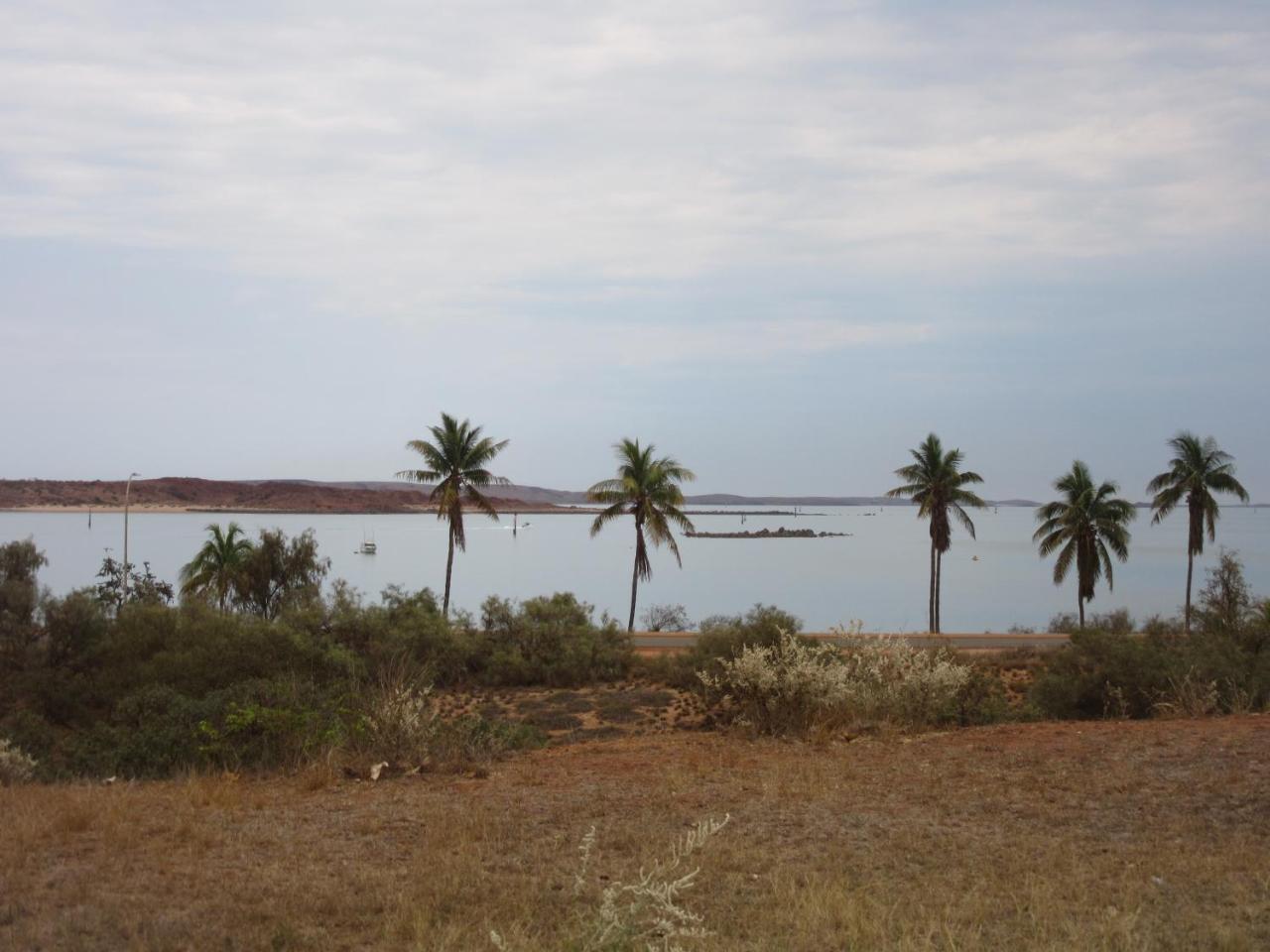 Dampier Mermaid Hotel Karratha エクステリア 写真