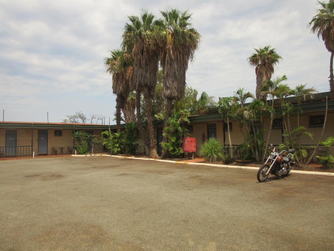 Dampier Mermaid Hotel Karratha エクステリア 写真